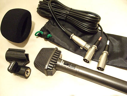 microphone superlux e523